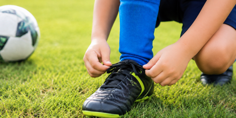kids-soccer-boots